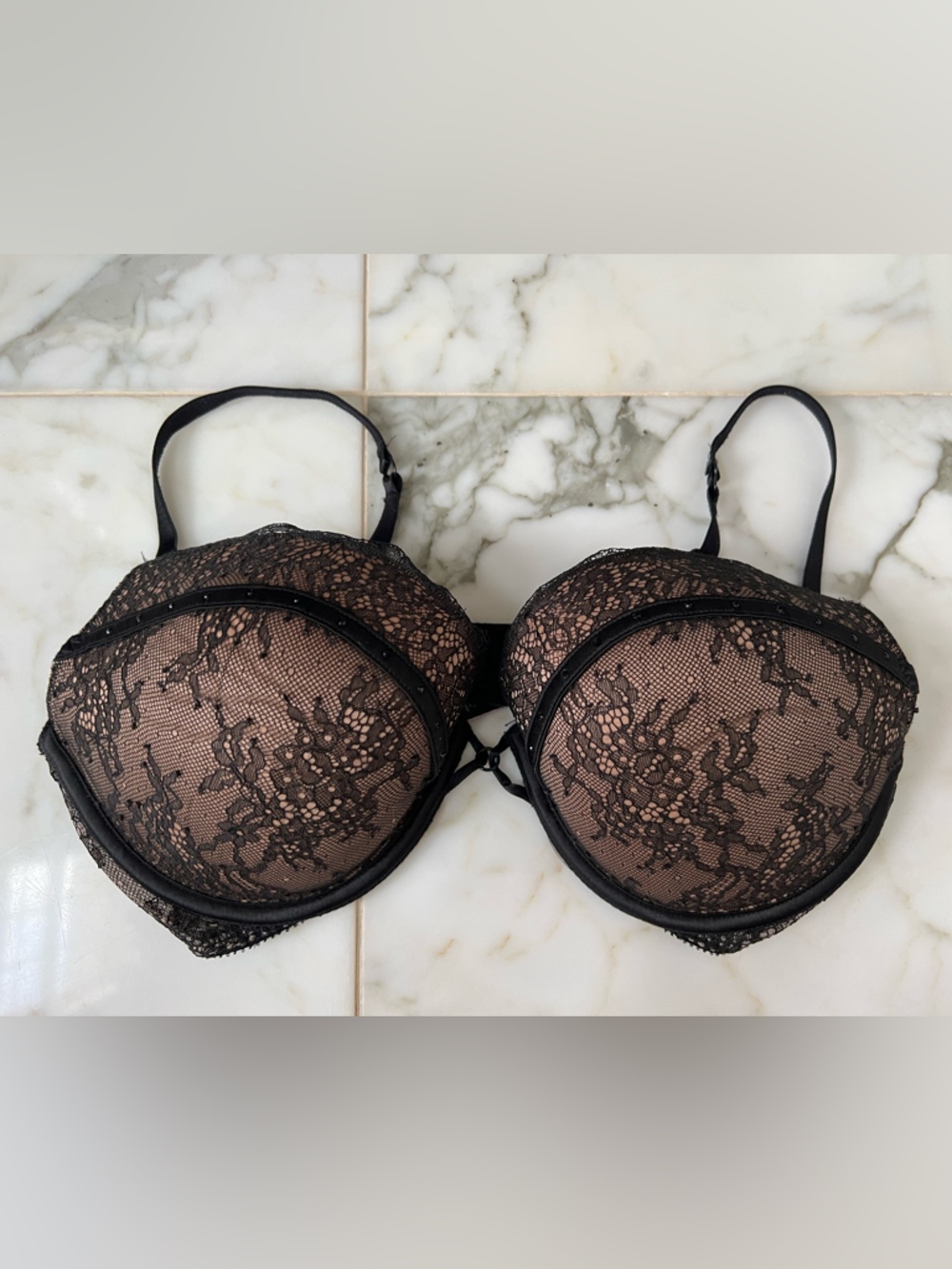 Victoria's Secret Very Sexy Black Lace Overlay Underwire Push-up Bra